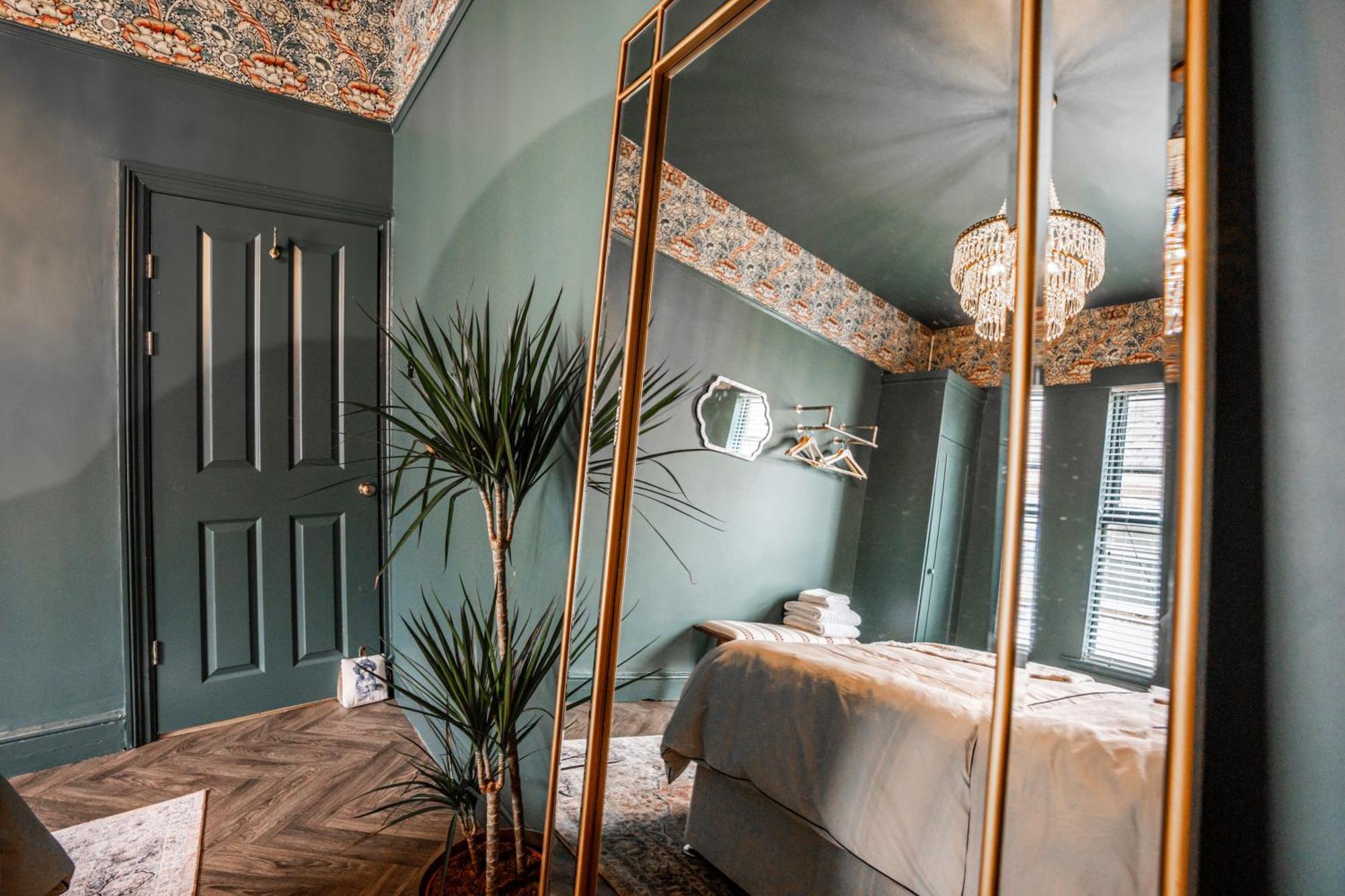 Arkles - Victorian Gem
